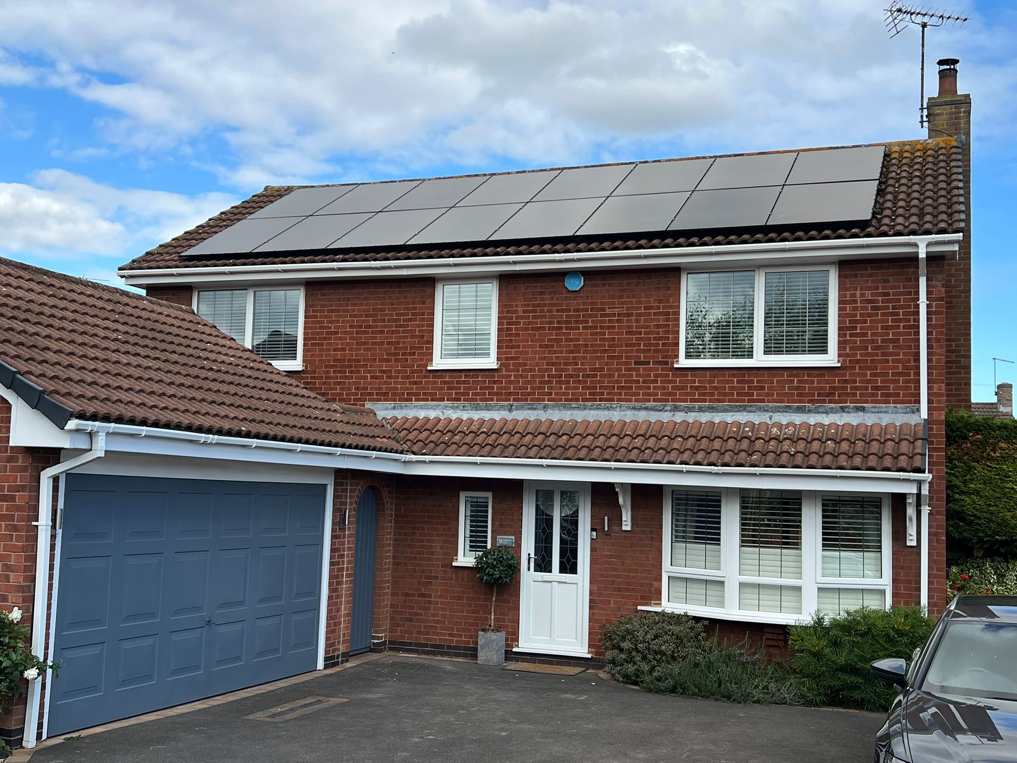16 AIKO solar panels installed on Adrian's home in Edwalton